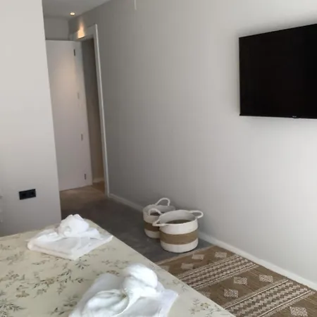 White House Ibiza מלון דירות *